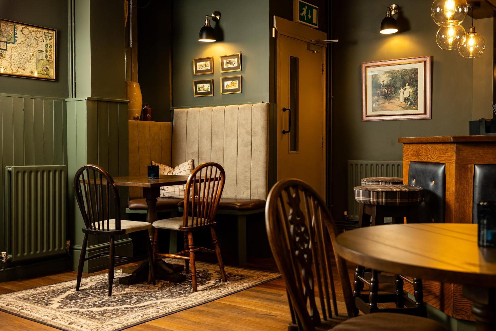 The Olde Coach House Inn Ashby Saint Ledgers Buitenkant foto