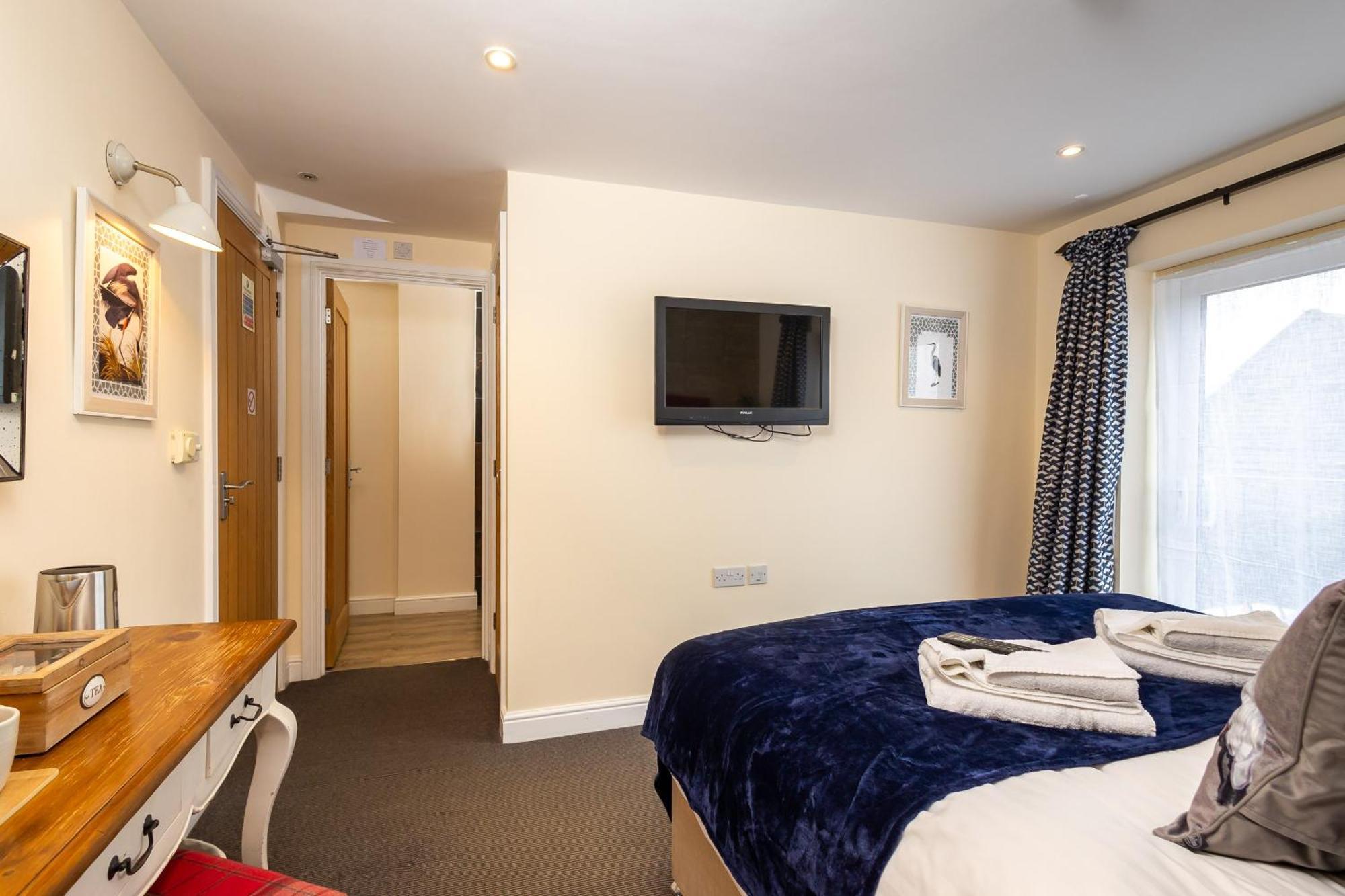 The Olde Coach House Inn Ashby Saint Ledgers Buitenkant foto