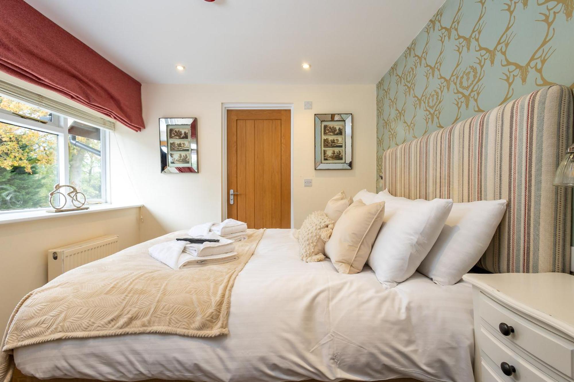 The Olde Coach House Inn Ashby Saint Ledgers Buitenkant foto