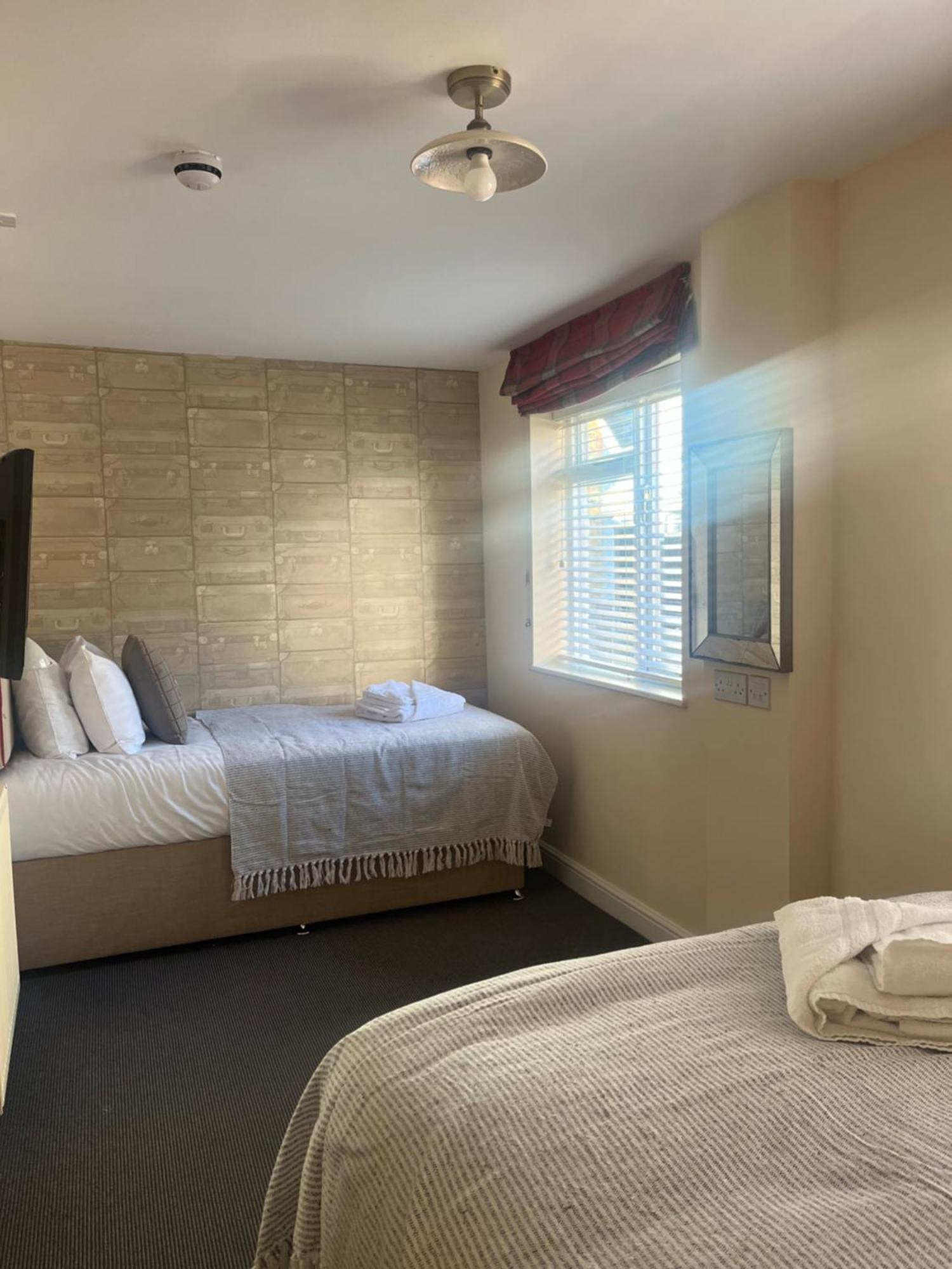 The Olde Coach House Inn Ashby Saint Ledgers Kamer foto